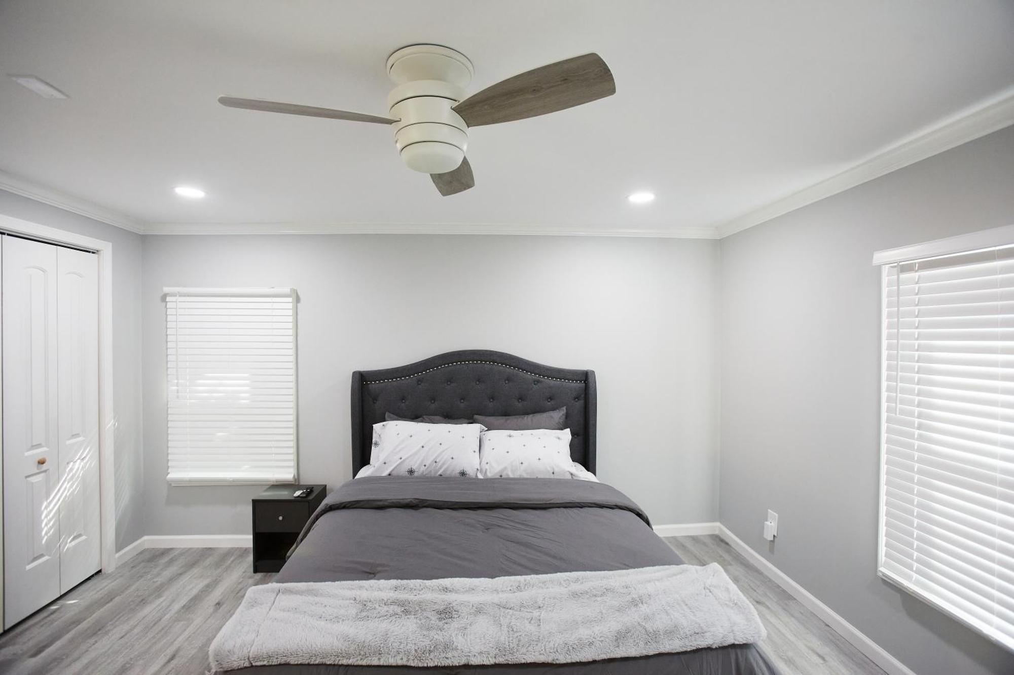 Decatur 2 Bedroom Bliss Modern Comfort Екстер'єр фото